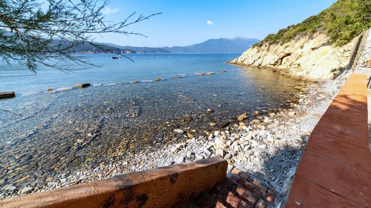 Semesterbostad Casa La Nave Enfola - Argonautivacanze Portoferraio